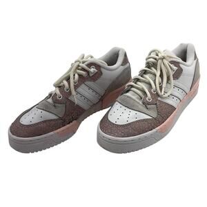 Adidas Originals Women's Rivalry Low Sneaker Size US 7 1/2 FR 39 1/2